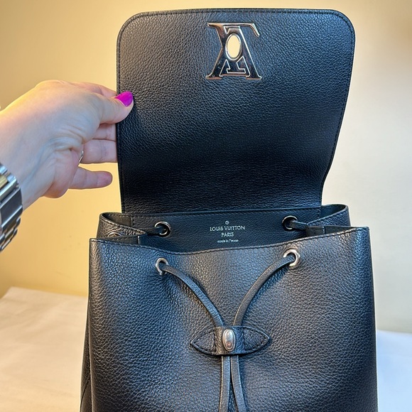 COA Louis Vuitton Calfskin LockMe Backpack Silver Hdw #DU3196 France 2016 - Picture 15 of 17